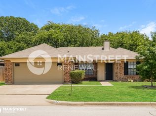 7937 Camelot Rd, Fort Worth, TX 76134