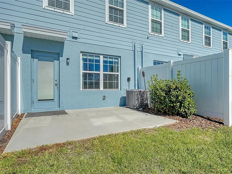 14244 Crimson Ave — Photo 43