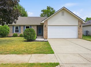1033 Berwyn Rd, New Whiteland, IN 46184