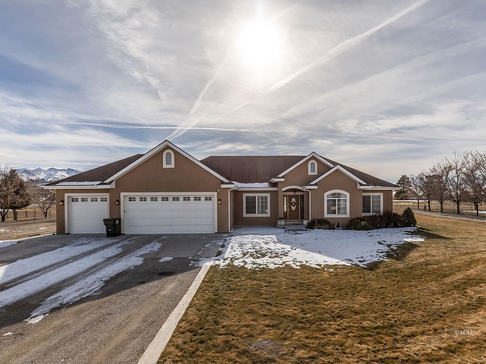 1st image of 210 Northglen Dr