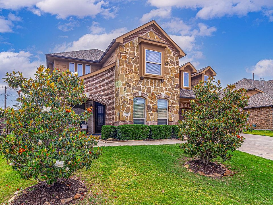 1st image of 1011 Crystal Falls Dr
