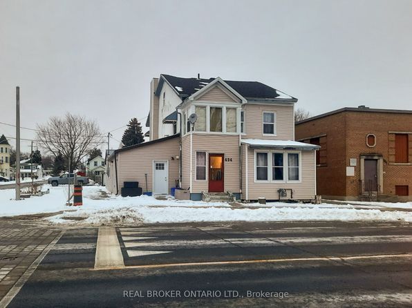 494 King St W, Prescott, ON K0E 1T0
