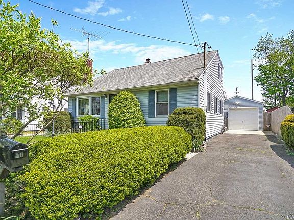2nd image of 41 Conklin St