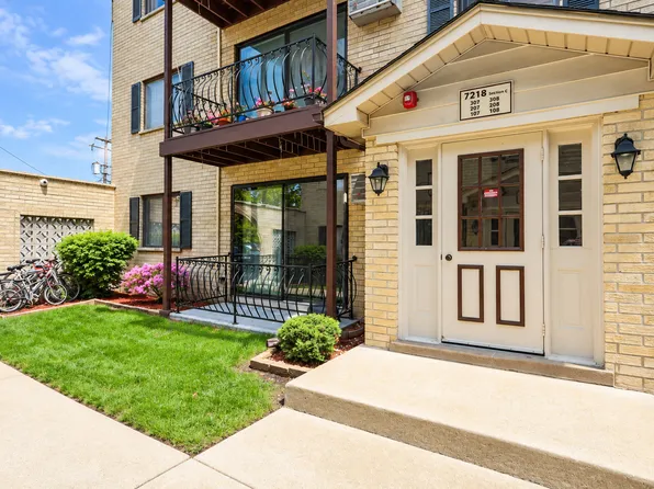 7218 W Wrightwood Ave APT 107, Elmwood Park, IL 60707
