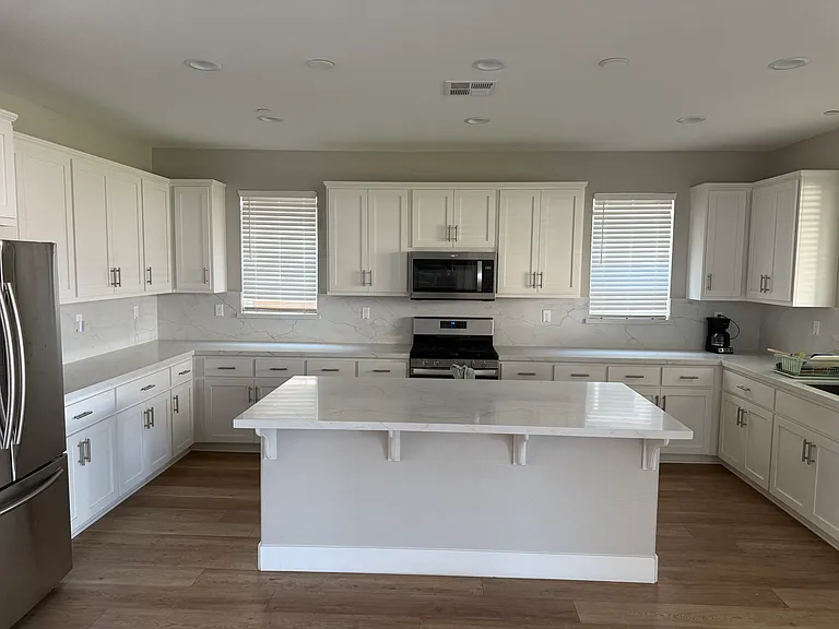 1564 Nightfall Ln — Photo 10
