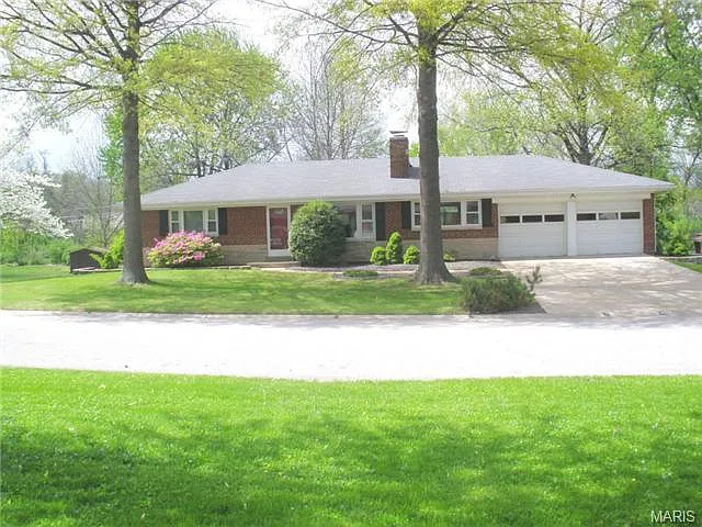 4 Robinwing Ln photo 1