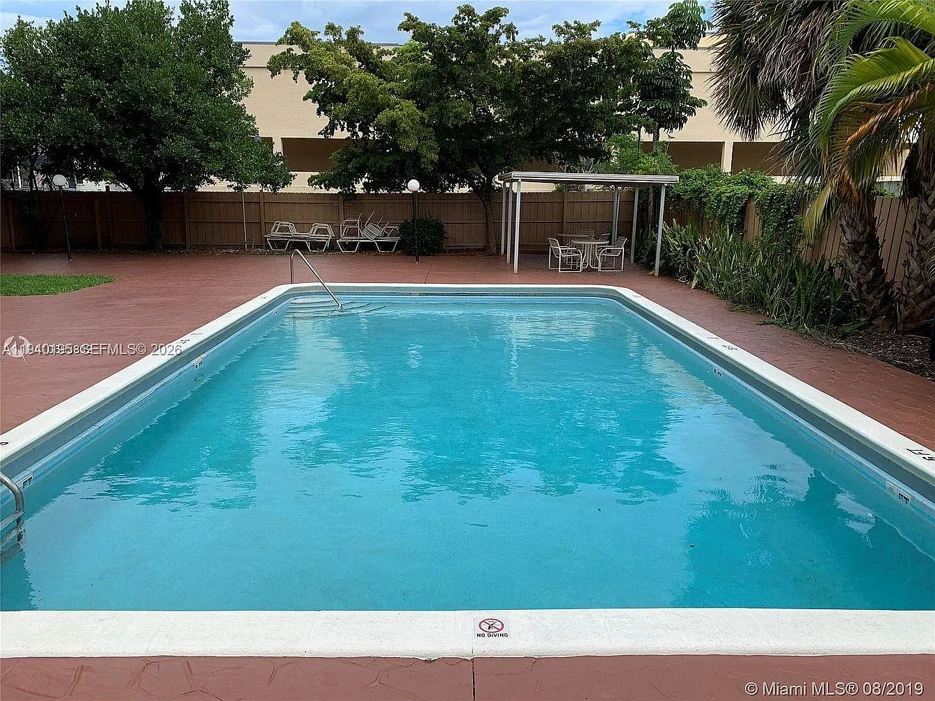 1 bed, 1.0 bath, $1,500 — Photo 2