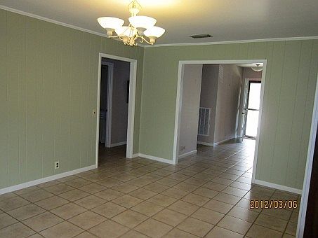 5th image of 1133 Cephia St