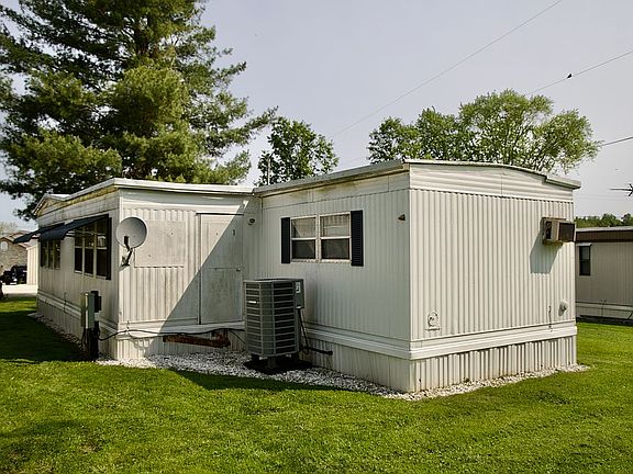 3rd image of 11983 Township Road 406