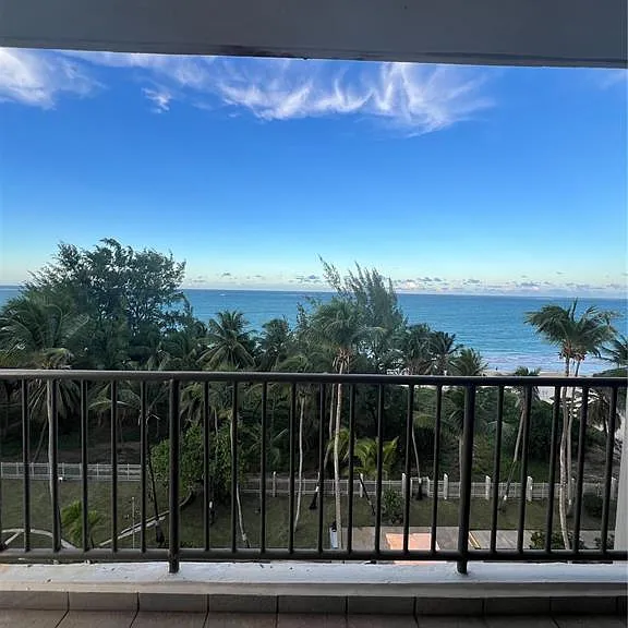 4745 Isla Verde Ave #8-C — Photo 2