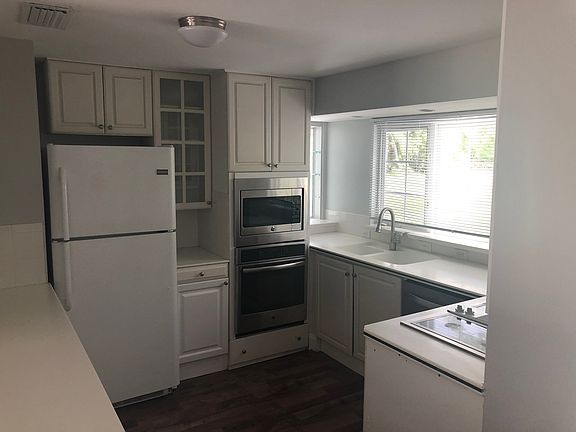 5th image of 6150 Spanish Oaks Ln