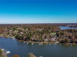 116 Stover Rd, Mooresville, NC 28117