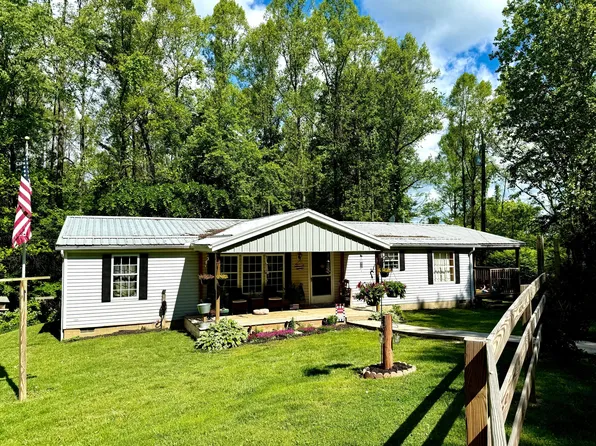 37855 Maysville Greendale Rd, Logan, OH 43138