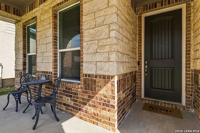 4 bed, 3.5 bath, 3040 sqft, $2,900 — Photo 2