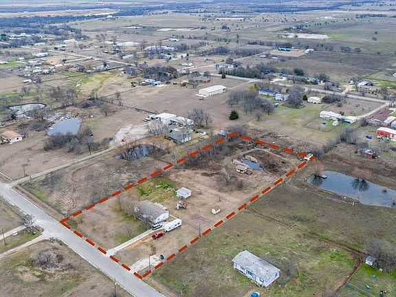 2nd image of 14190 Warbler Ln