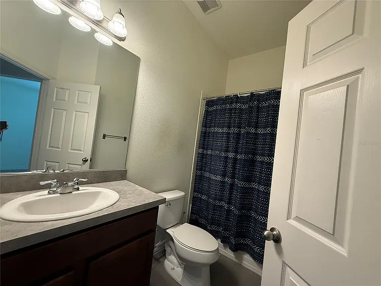6843 40th Ln N — Photo 11