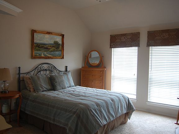 5th image of 2417 Township Ct