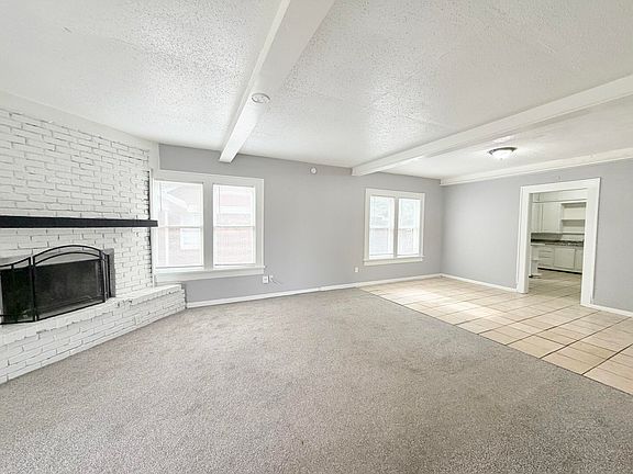 3rd image of 2119 15th St