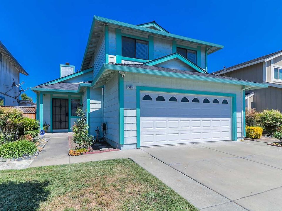 2nd image of 29218 Lone Tree Pl