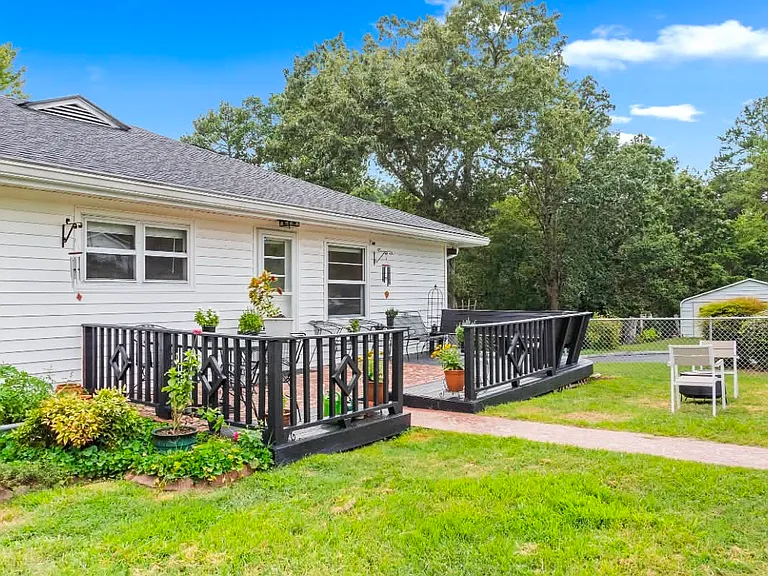 3643 Garner Rd — Photo 9