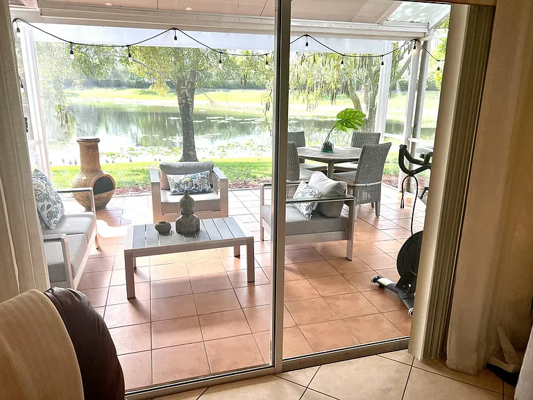 10614 Lake Shore Dr — Photo 15