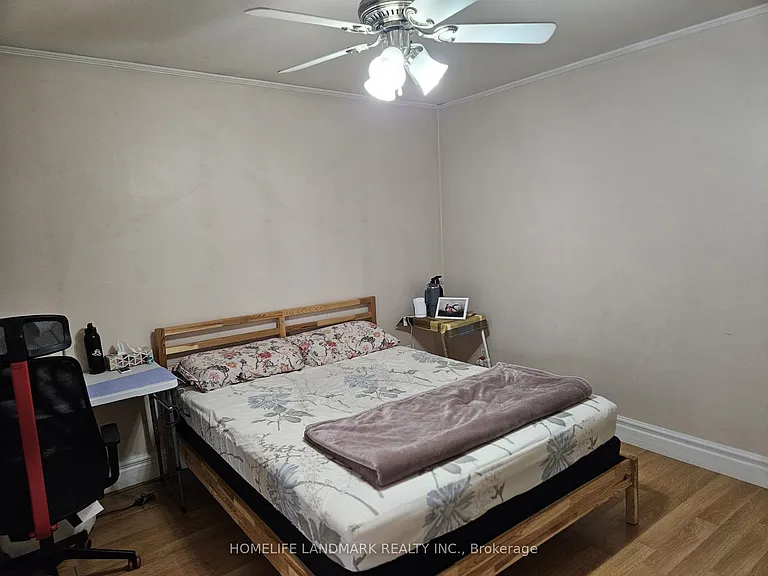 102 Beaverbrook Ct — Photo 15