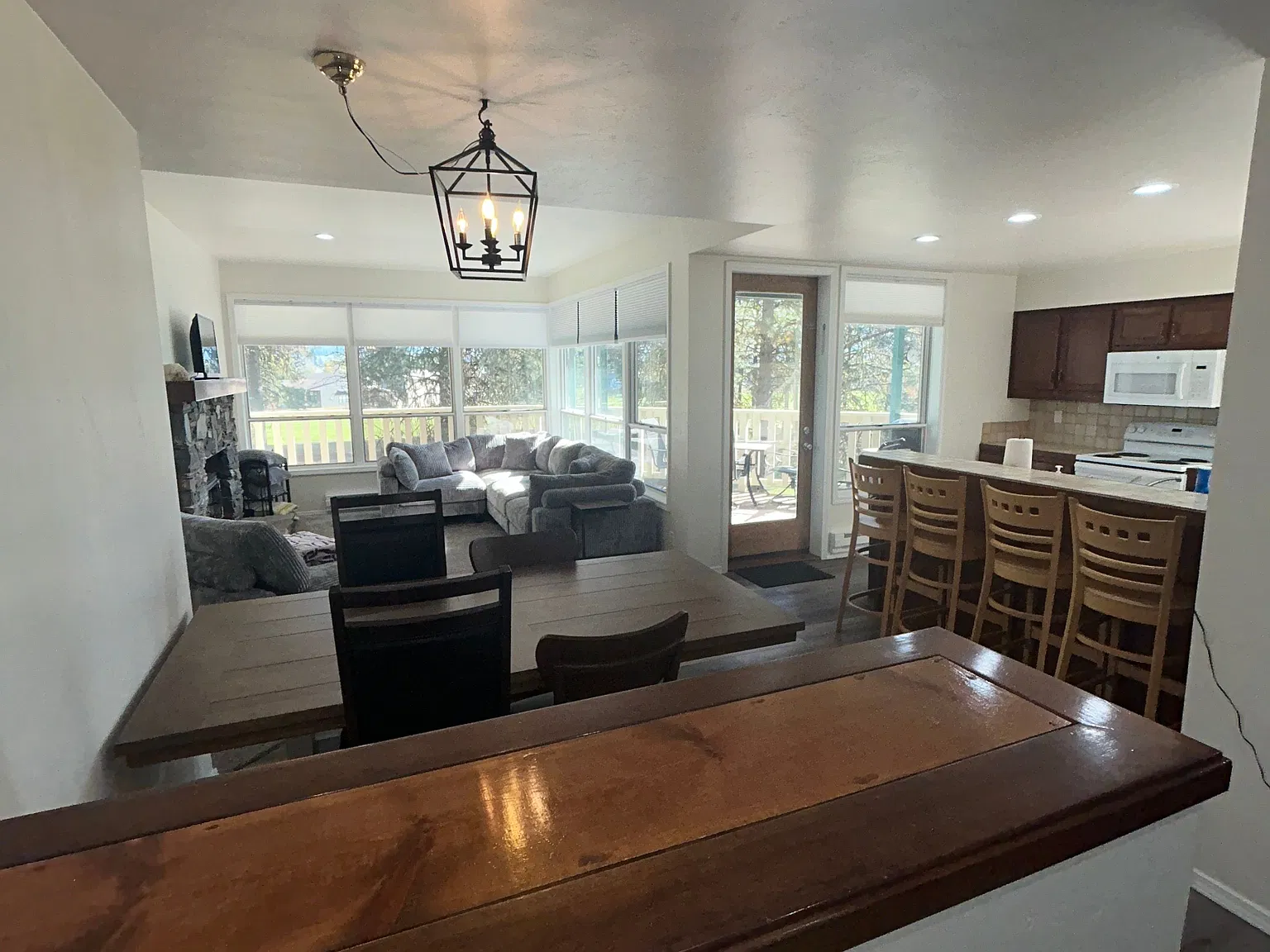 2 bed, 1742 sqft, $1,550 — Photo 3