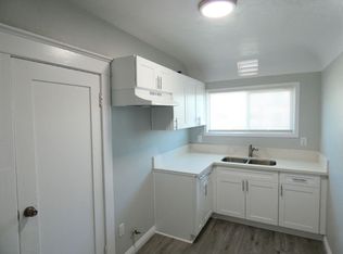 905-913 Alamitos Ave #A, Long Beach, CA 90813