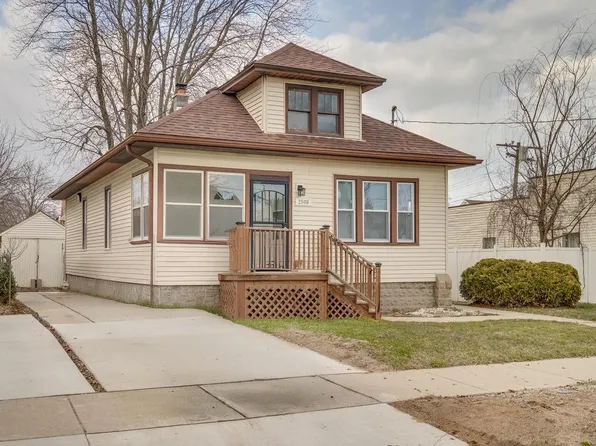 2506 48th STREET, Kenosha, WI 53140
