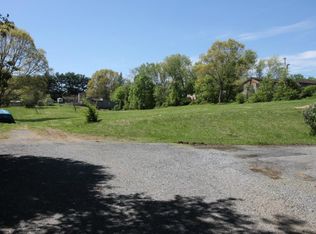 Chadwick Rd, Johnson City, TN 37615