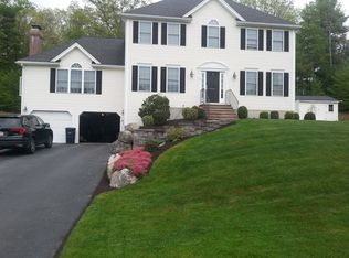 64 Blair Dr, Holden, MA 01520