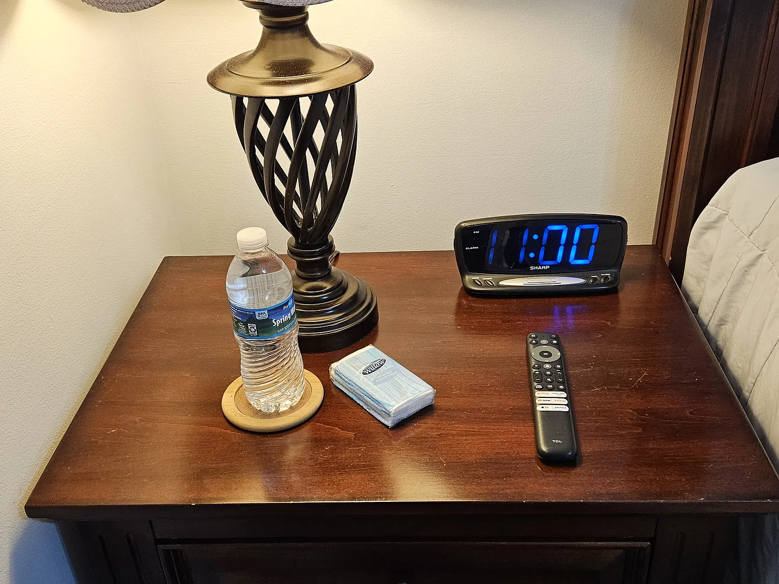 4 bed, 2300 sqft, $1,100 — Photo 3