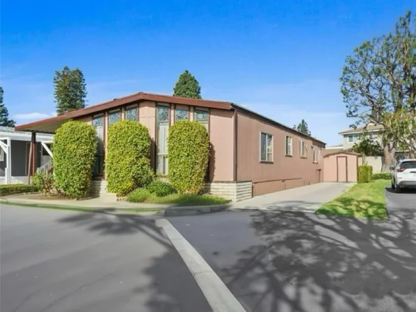 692 N Adele St Space 11, Orange, CA 92867