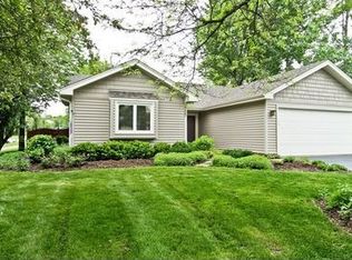 1329 Haverhill Cir, Naperville, IL 60563