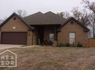 5204 Julia Cv, Jonesboro, AR 72404