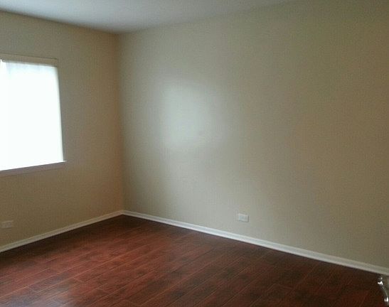 5th image of 925 Casey Ct #36-02