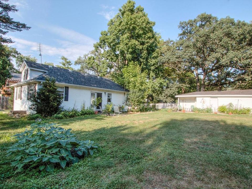 1st image of N1300 Cherry Dr