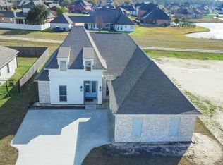 225 Cove Pointe Dr, Luling, LA 70070