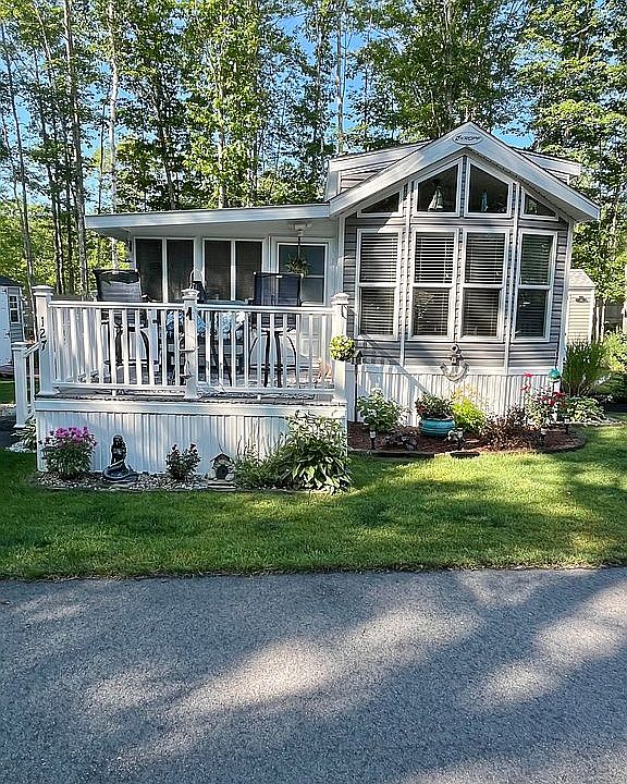 1st image of 1 Seacoast Ln #127