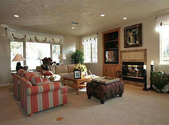 2nd image of 725 Anglers Bend Way