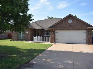 415 Okarche, Enid, OK 73701
