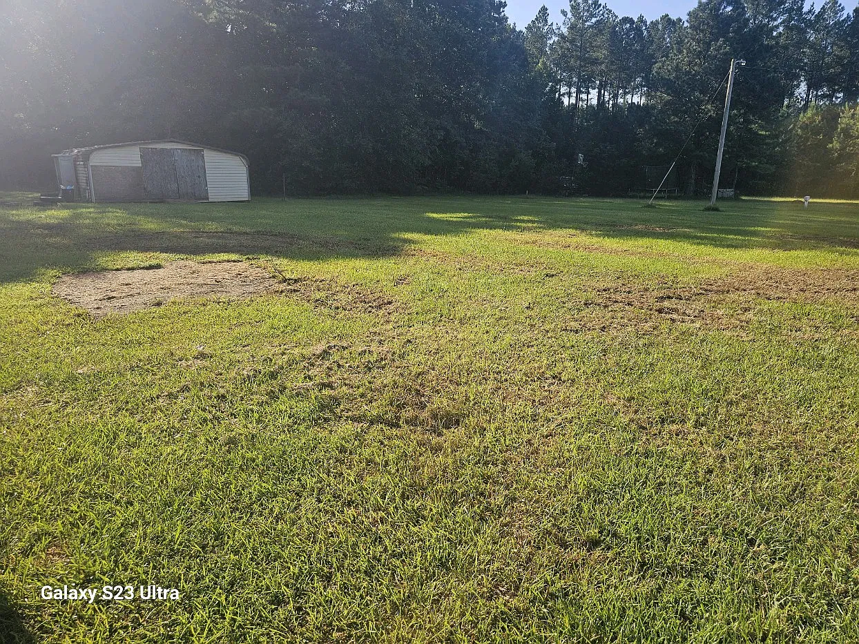 3 bed, 1400 sqft, $1,400 — Photo 3