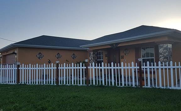 3rd image of 3004 Sunshine Blvd S