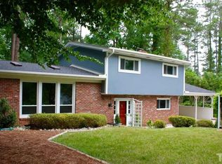 2011 Hillock Dr, Raleigh, NC 27612