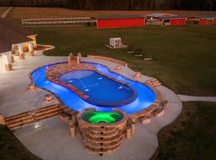 260 S Moody Ln, Cleveland, TX 77328