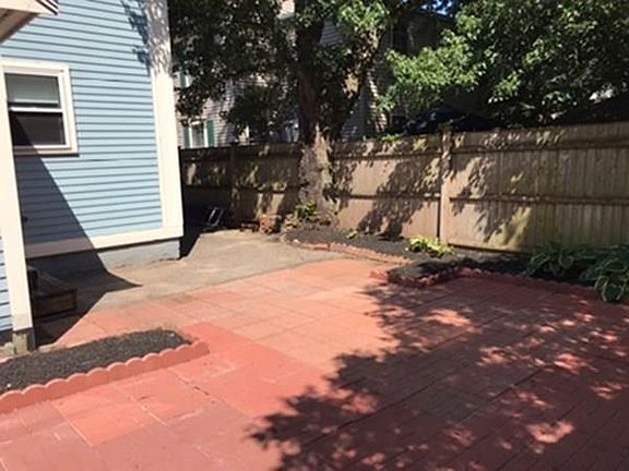 5th image of 16 School St #1