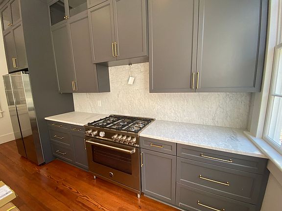 3rd image of 157 Wentworth St APT C