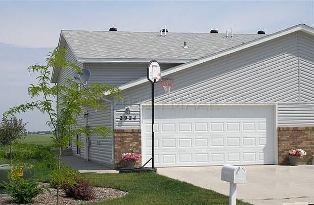 1st image of 2924 7th Ave N