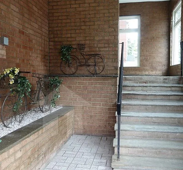 94 Beacon St #93 — Photo 2