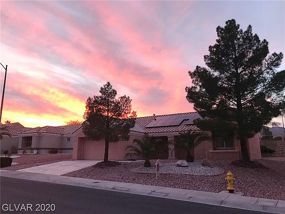 2nd image of 2613 Highvale Dr